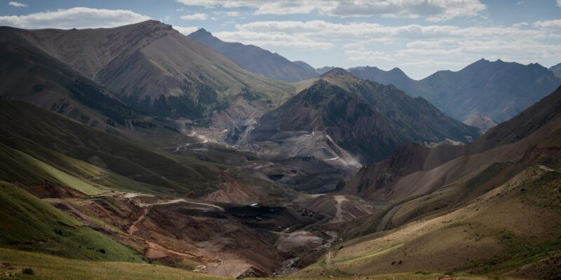 Along the Pamir Highway Tour