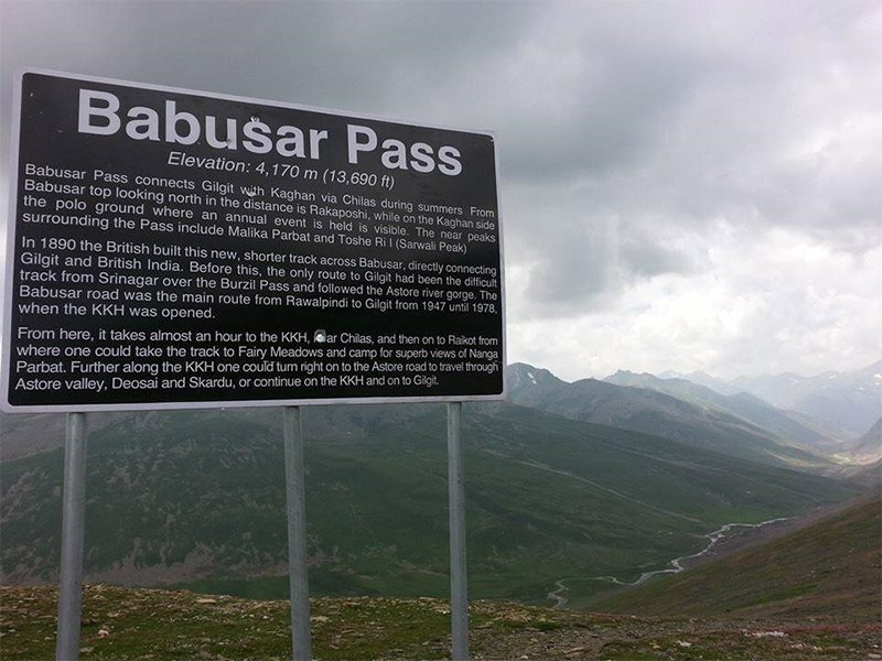 Marvel at thrilling mountain scenery against the backdrop of some of the world’s mightiest peaks