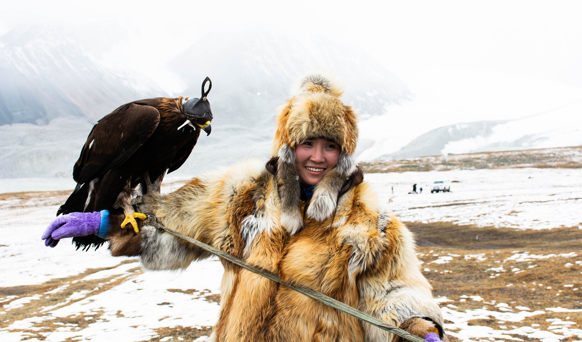 Experience the warmth and hospitality of the nomadic people as they welcome you into their homes, sharing their stories, traditions, and delicious meals