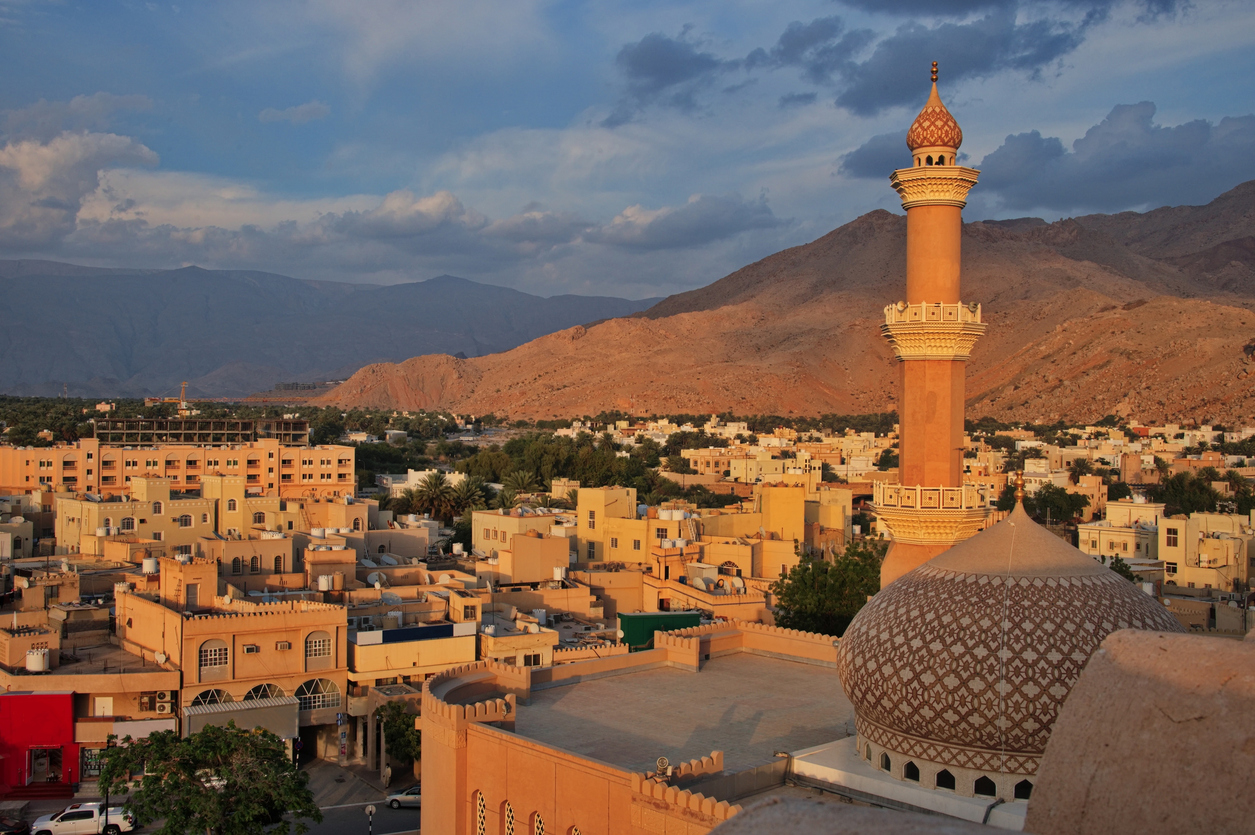 Wander in the atmospheric souqs of Muscat and Nizwa