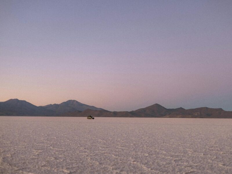 Serene Sunrise Over Salar de Uyuni's Expansive Salt Flats