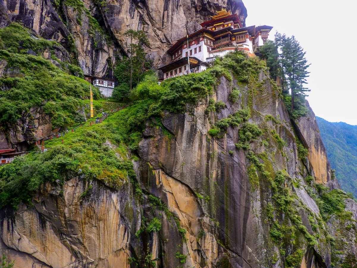 Beyond the Postcard: A Deep-Dive Guide to the Tiger’s Nest Hike in Bhutan