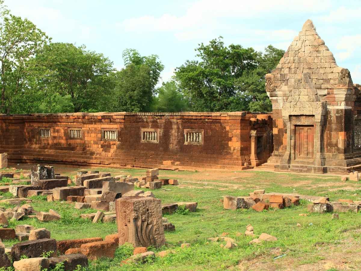 Wat Phou